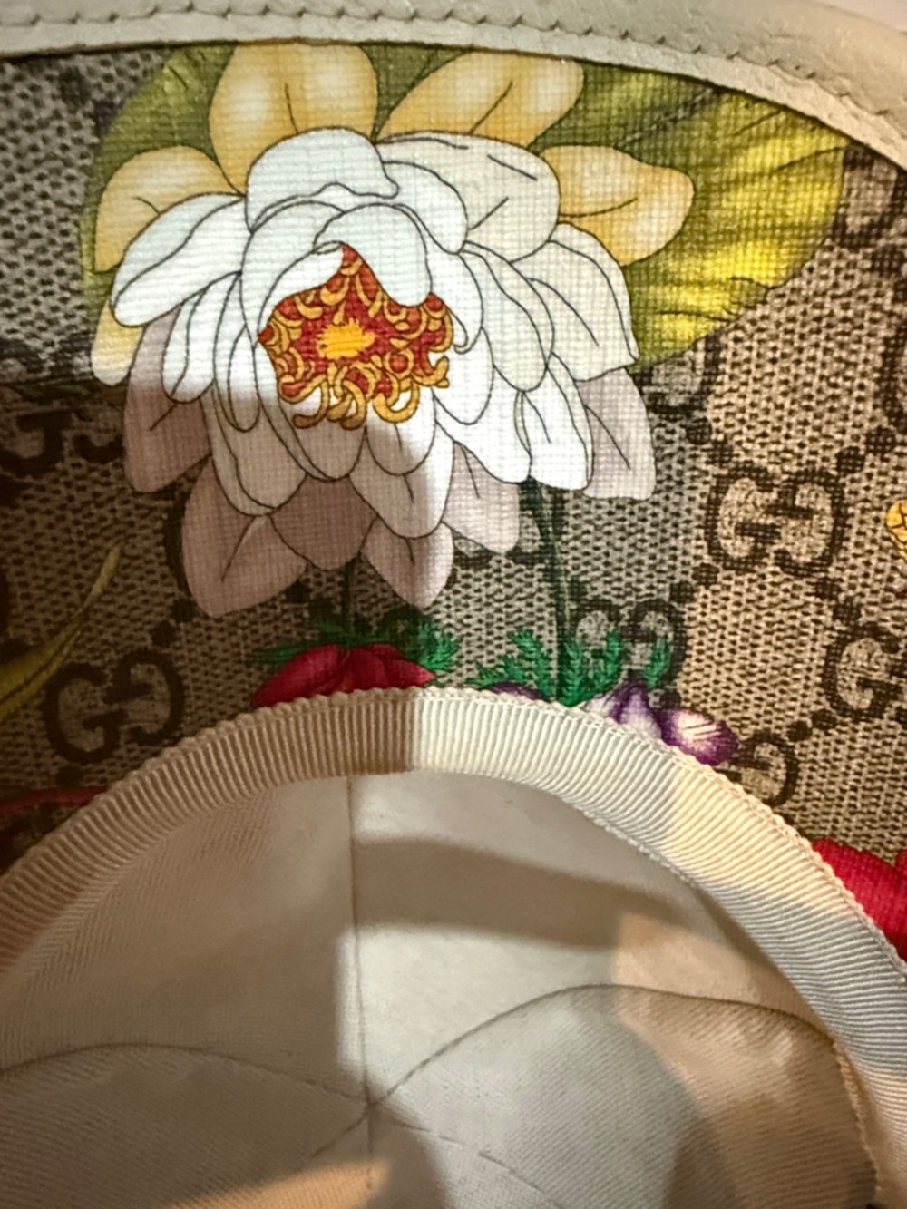 Gucci Floral GG Supreme Baseball Cap in Yellow, Pink, Purple and Green - Picture 6 of 10